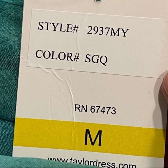 NWT Taylor Tie-Dye Smocked Bodice Mock Neckline Sleeveless Trapeze Dress Size M - Picture 10 of 13